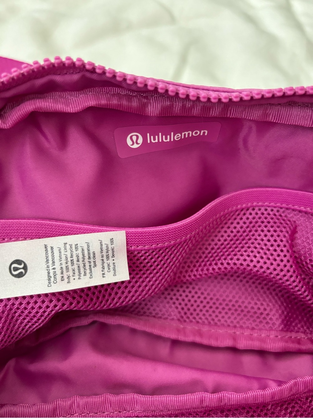 Lululemon Everywhere Belt Bag 1L Pink Crossbody Waist Bag - Picture 8 of 11